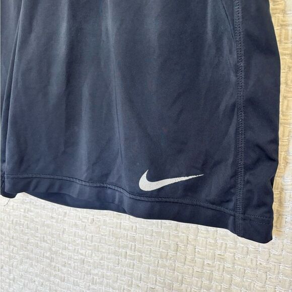 Nike Dri Fit Shorts✨ - Picture 2 of 7